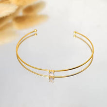 Load image into Gallery viewer, Minimalist Solitaire Bangle