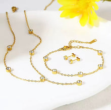 Load image into Gallery viewer, Solitaire Necklace, Bracelet and Earring Set
