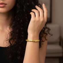 Load image into Gallery viewer, Celestial Collection - Samawi antique gold style bangle