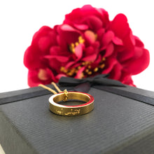 Load image into Gallery viewer, Circle of Strength Necklace