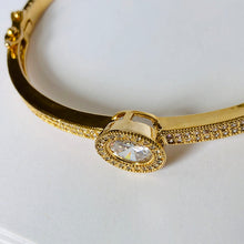 Load image into Gallery viewer, Du'a Solitaire Bangle - 18K Yellow Gold Plated