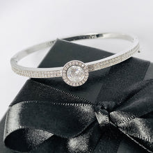 Load image into Gallery viewer, Du'a Solitaire Bangle - Silver Tone (Premium Stainless Steel)