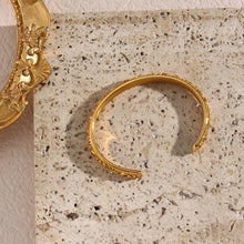 Load image into Gallery viewer, Celestial Collection - Samawi antique gold style bangle