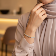 Load image into Gallery viewer, Amara Classic Heart Tennis Bracelet
