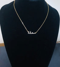 Load image into Gallery viewer, Happiness - Arabic crystal necklace - Silver colour
