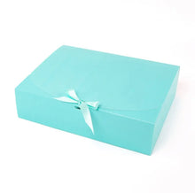 Load image into Gallery viewer, Luxury Gift Hamper
